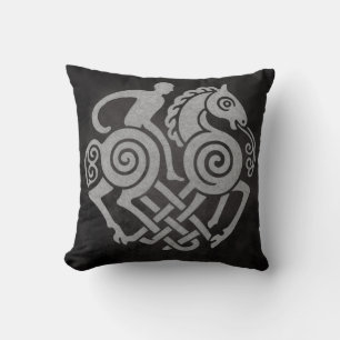 Odin Riding Sleipnir - Norse Mythology Viking Art Kudde