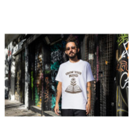 Odla Din Sinnes • Vintagebok & Blommig Illustratio T Shirt