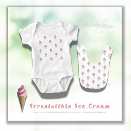 Oemotståndlig Ice Cream Bodykostym av Adiela Akoo T Shirt