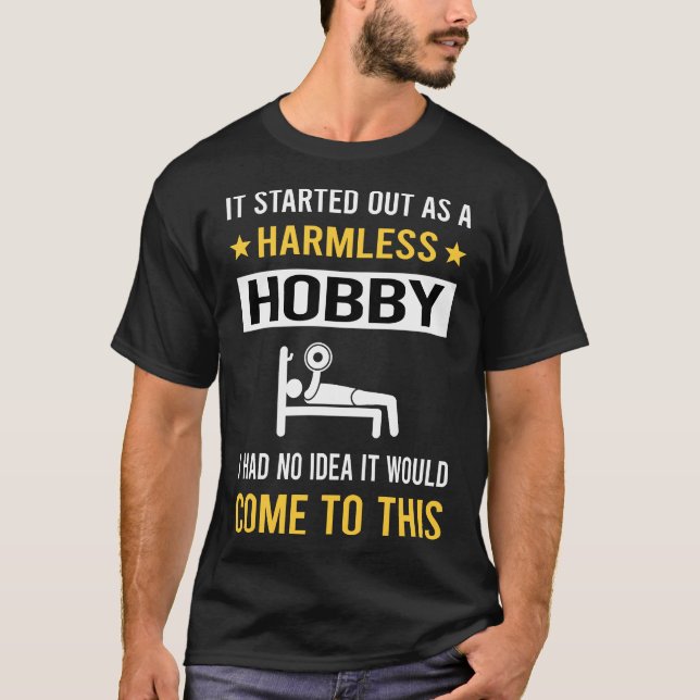 Ofarlig Hobby Bodybuilding Bodybuilder T Shirt (Framsida)