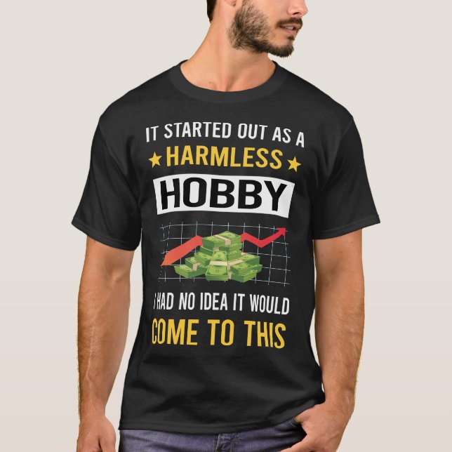 Ofarlig Hobby Ekonomi Ekonom Ekonomisk Expert T Shirt (Framsida)