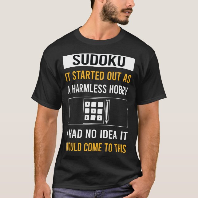 Ofarlig Hobby Sudoku T Shirt (Framsida)