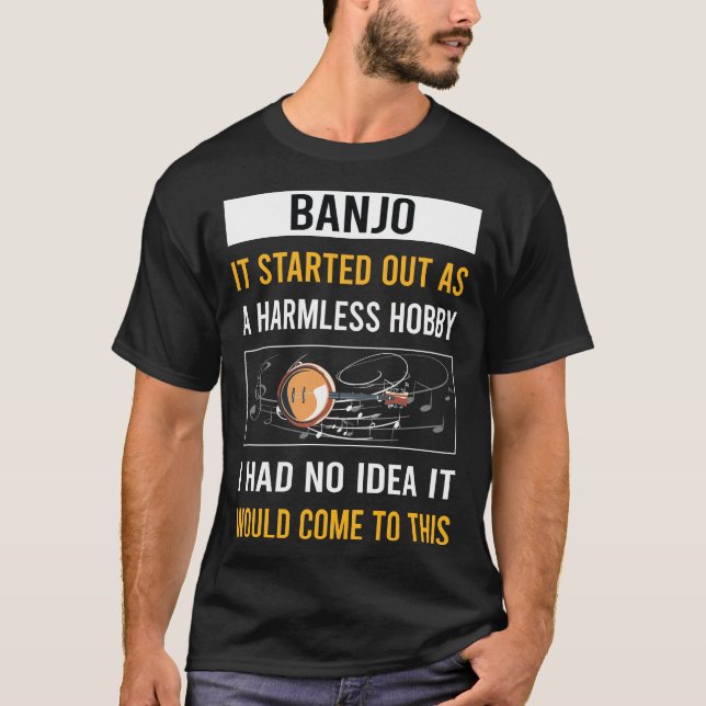 Ofarlig Hobbybanjo T Shirt (Framsida)