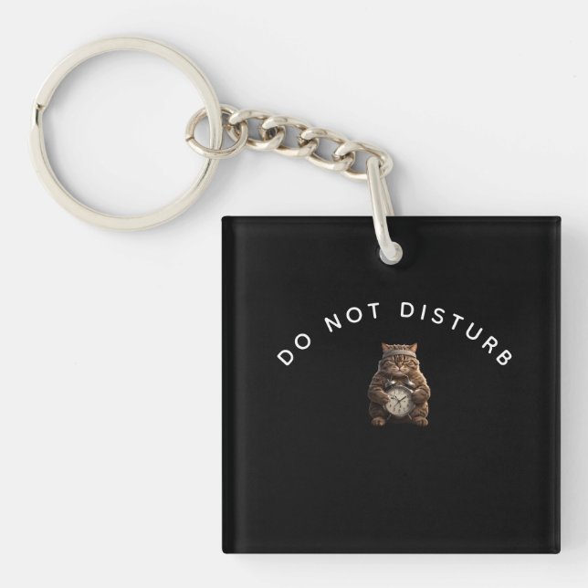 Off Duty Gym Cat Keychain – Funny Muscle Cat Gift (Framsidan)