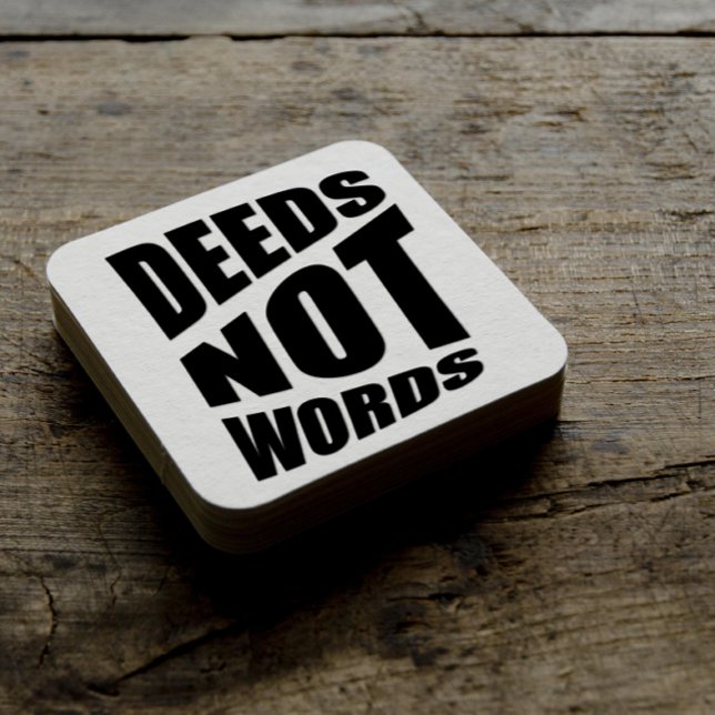 Offert Låt färdigt vitt fyrkantigt Pappert Underlä Underlägg Papper Kvadrat (Skapare uppladdad)