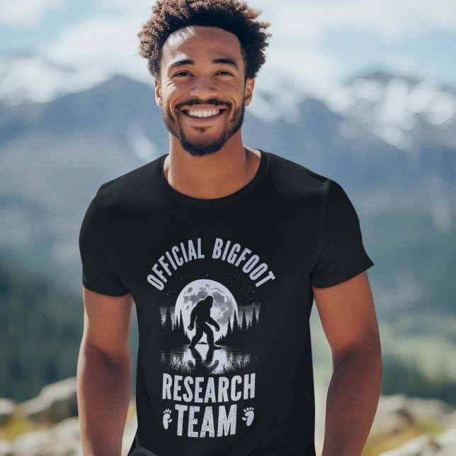 Official Bigfoot Research Team - Forest Landscape T Shirt (Skapare uppladdad)