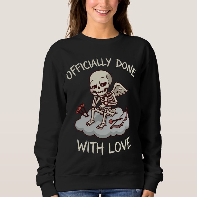 Officially Done With Love Skeleton Cupid Design T Shirt (Framsida)