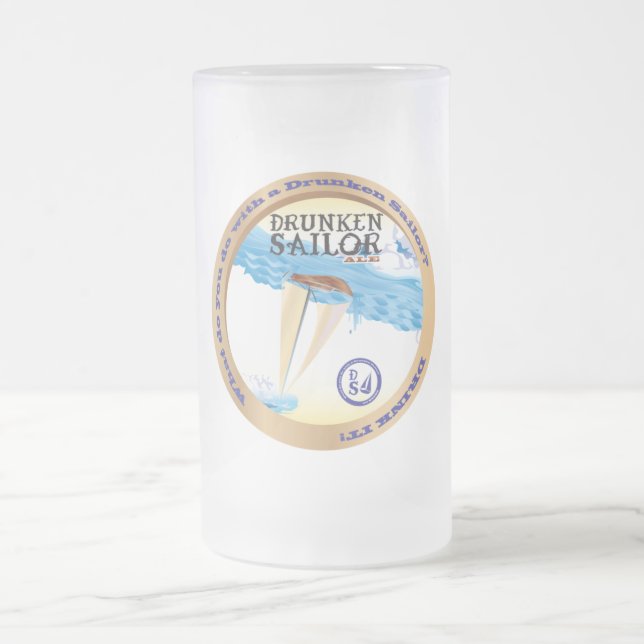 Officiell full sjöman som dricker Stein Frostat Ölglas (Center)