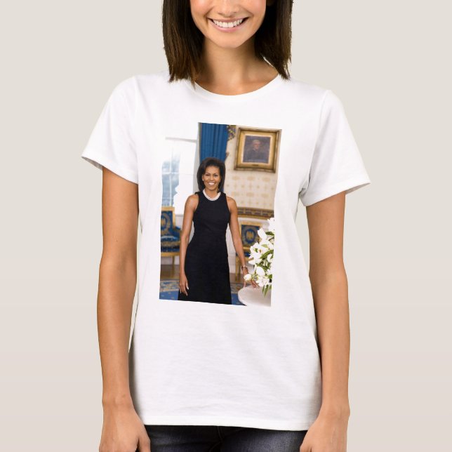 Officiell Porträtt av Dam Michelle Obama T Shirt (Framsida)