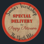Officiell Santa's Workshop Stickers Runt Klistermärke<br><div class="desc">Sätt de avslutande vidrörningarna på dina små Julklapp genom att försegla dem med ett Officiell Jultomten Workshop-märke! Låt deras fantasi i springa vild vara så magiska som möjligt under julen genom att lägga till enkla speciella beröringspunkter till barnens gåvor i år. Matchande Nice-listcertifikat tillgängligt!</div>