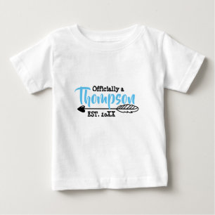 Officiellt en familj - vårda adopterar - nytt bar t shirt