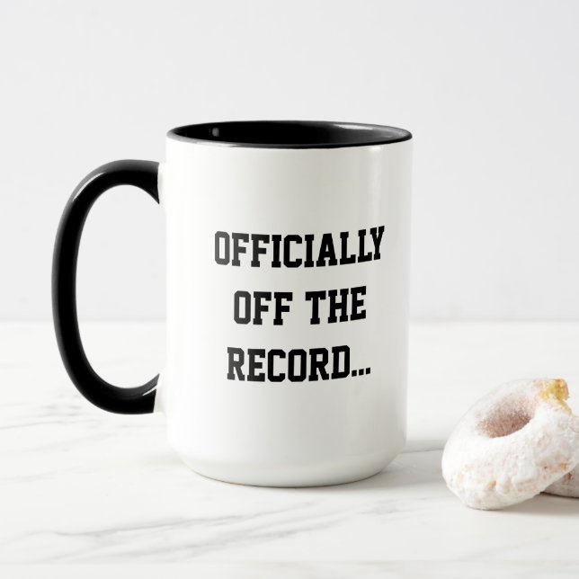 "Officiellt Off The Record" Domstol reporter kaffe Mugg (Med munk)