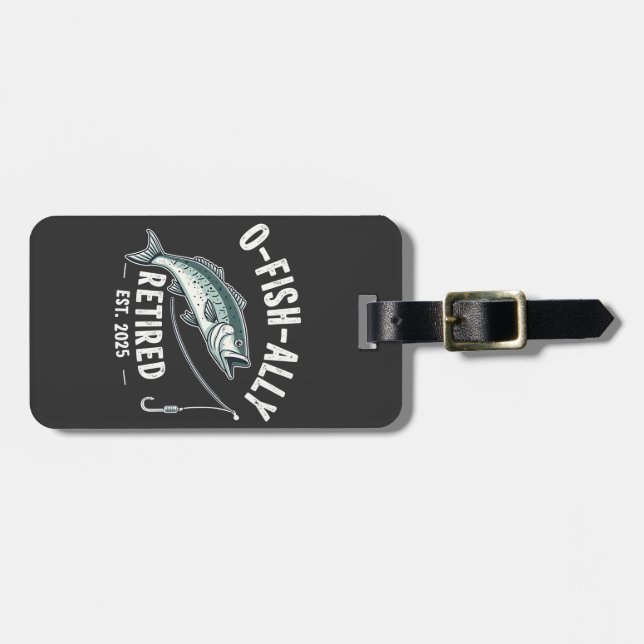 Offishally Retrött est 2025 Fisher Pappa Pension Bagagebricka (Horisontell Framsida)