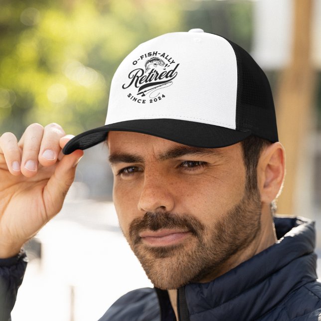 Ofishally Retired 2024 Funny Fishing Keps (Skapare uppladdad)