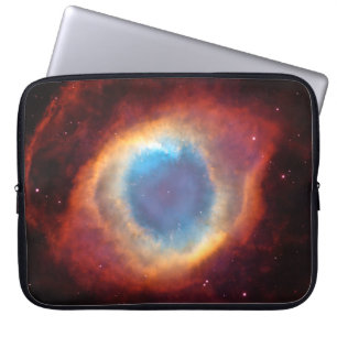 Öga av Helix Nebula Cosmic Clouds Stars Laptop Sleeve