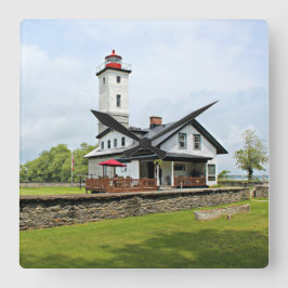 Ogdensburg Harbour Lighthouse, New York Wall Clock Fyrkantig Klocka