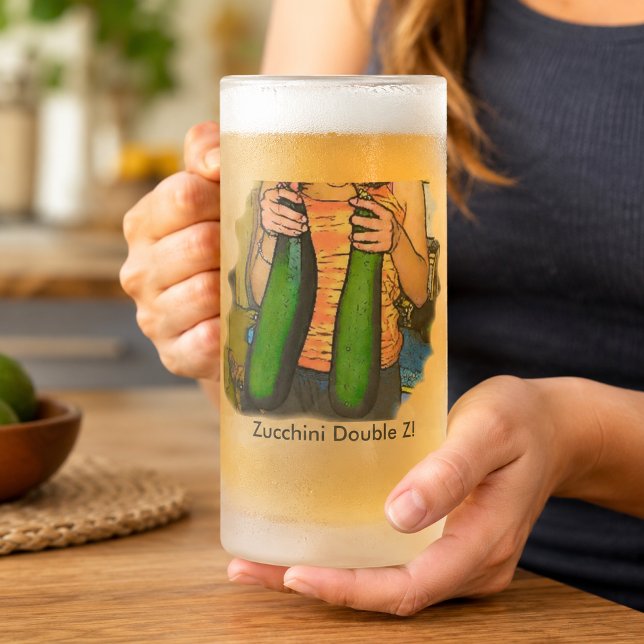 Ogilla inte mina "Dubbla Z" Zucchinis! Frostat Ölglas (Don’t Hate My “Double Z” Zucchinis! Frosted Glass Beer Mug)