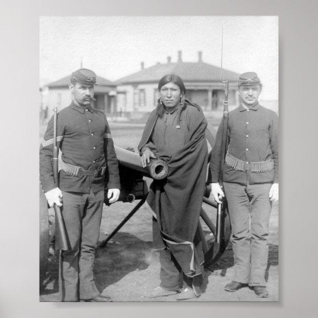 Oglala Indian Plenty Horses Poster (Framsidan)