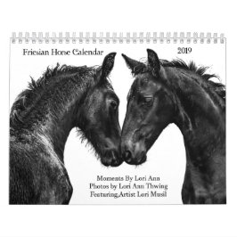 Ögonblick 2019 för Friesianhästkalender vid Lori Kalender