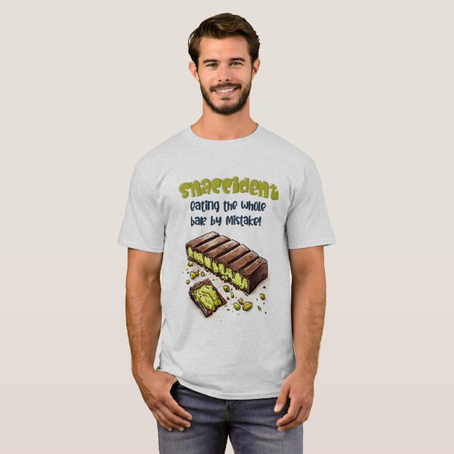Ögonolycka: Hela chokladen Kunafa ك ن ا ف ة T Shirt (Hel framsida)