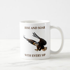 Ögont nedtryckt kaffemugg