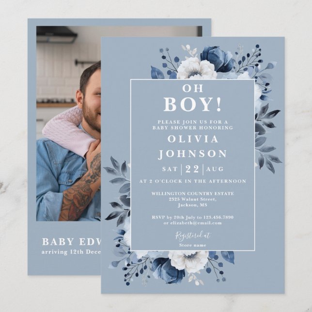 Oh Boy Dusty Blue Blommigt Photo QR Baby Shower Inbjudningar (Fram/baksida)