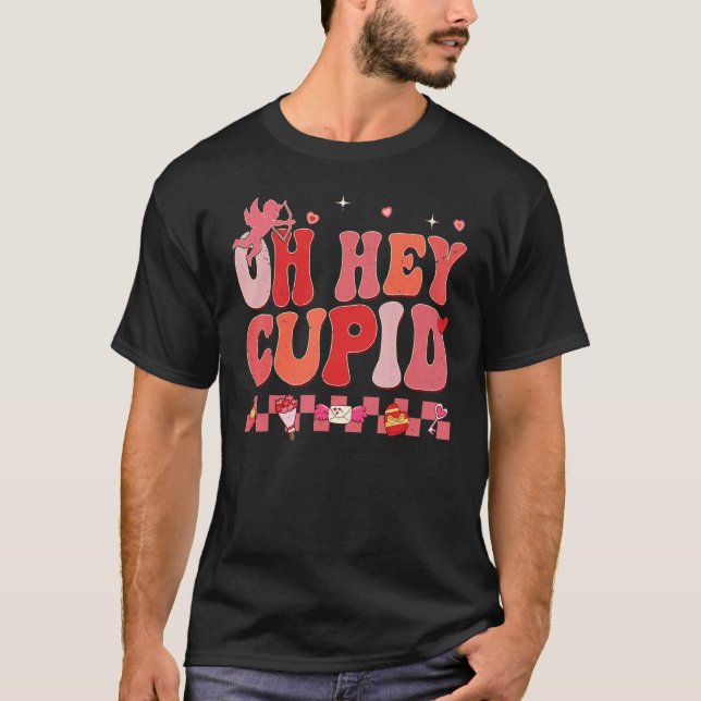 Oh Hey Cupid Retro Groovy Valentine's Day Couple M T Shirt (Framsida)