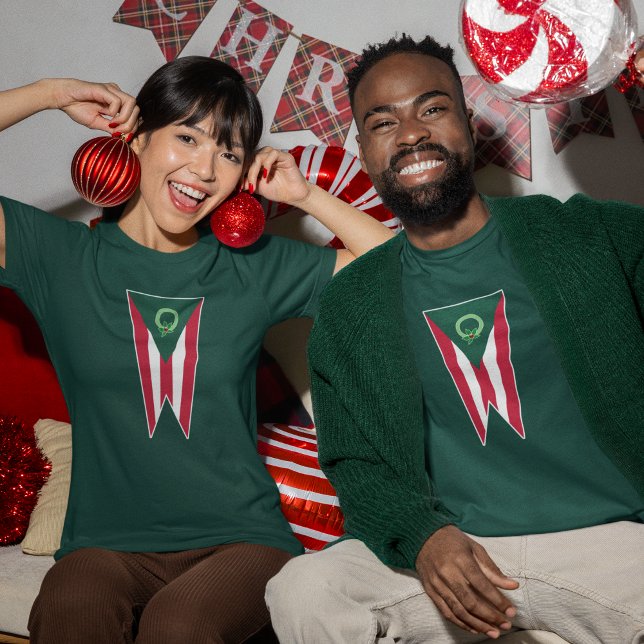 Ohio jul Buckeye Statlig flagga Helgdag T Shirt (Ohio Christmas T-shirt features the flag of the state of Ohio with a few festive touches. )