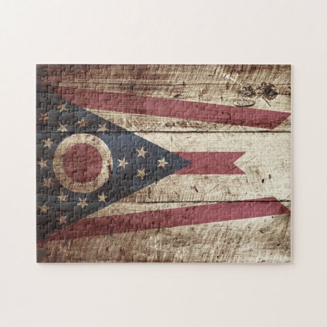 Ohio statlig flagga på gammalt Wood korn Pussel (Horisontell)