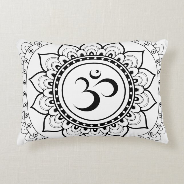 Ohm Mandala Om Mandala Vit & Svart Prydnadskudde (Framsidan)