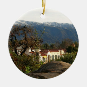 Ojai med snö julgransprydnad keramik
