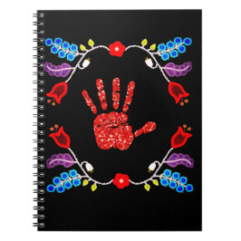 Ojibwe Blommigt Motif MMIW Black Anteckningsbok