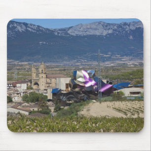 Ökad stadsvy och Hotel Marques de Riscal Musmatta