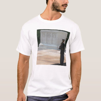 Okända grav tee