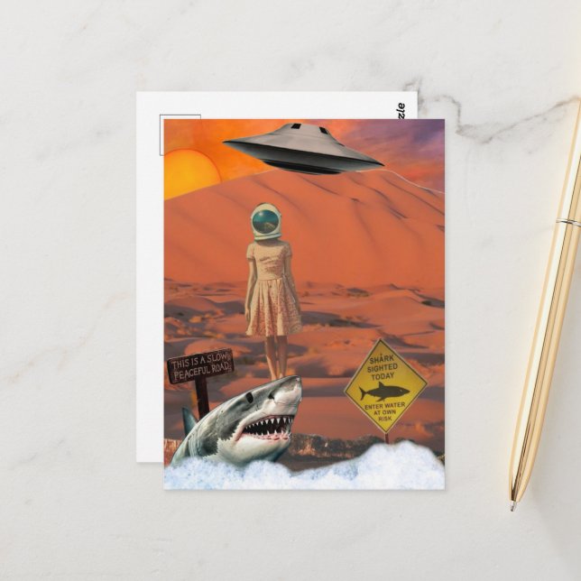 Ökenhajastronaut UFO Surrealistisk Collage Vykort (Fram/Back In Situ)
