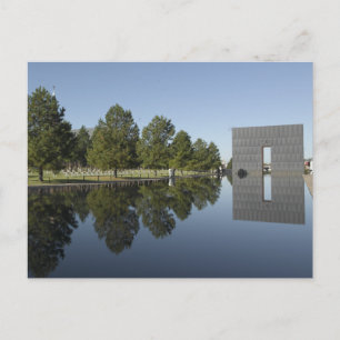 Oklahoma City National Memorial, Reflekterande poo Vykort