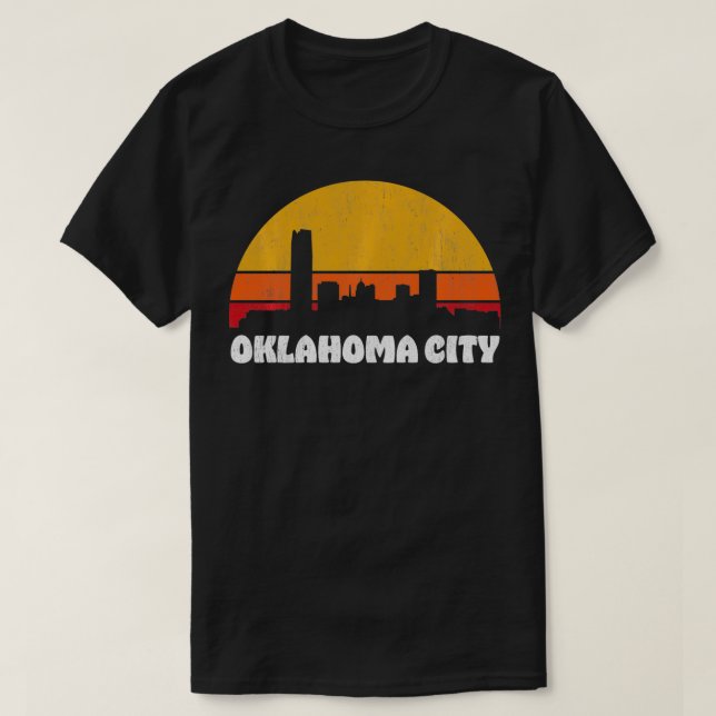 Oklahoma City Retro Sunset Skyline Oklahoma City T Shirt (Design framsida)