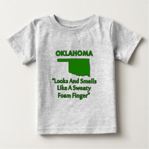 Oklahoma - Ser ut och luktar som ett skumfinger T Shirt