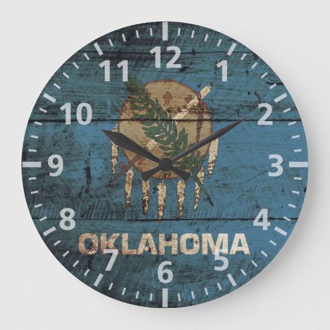 Oklahoma Statlig flagga på Old Wood Grain Stor Klocka (Framsida)