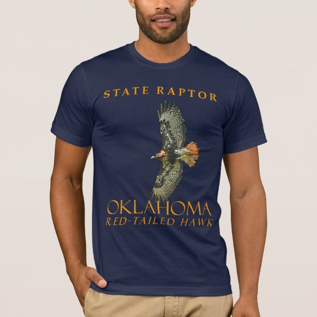 Oklahoma Territory Raptor the Red Tails Hawk T Shirt (Framsida)