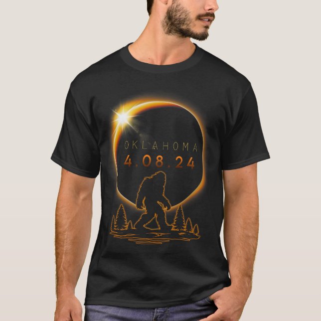 Oklahoma Total Solar Eclipse 2024 Bigfoot Solar Ec T Shirt (Framsida)