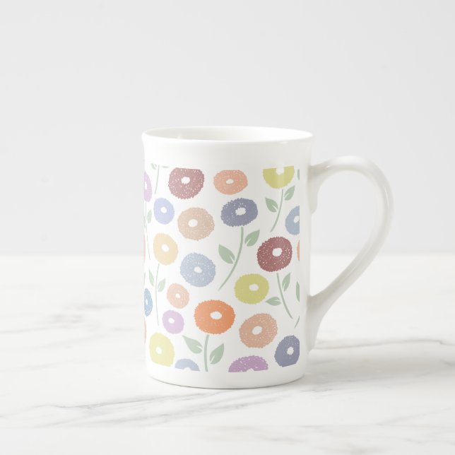 Oklart blommönster pasteller på vit benporslin mugg (Höger)
