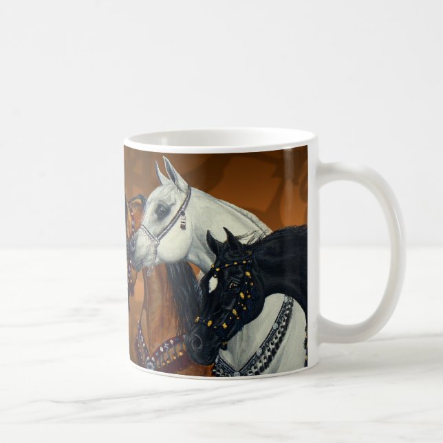 Öknen görar till kung den arabiska hästmuggen kaffemugg (Höger)