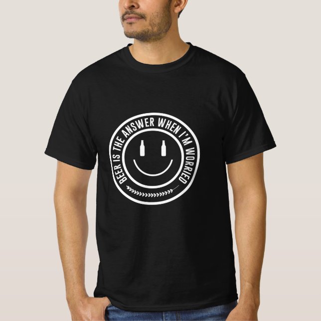 Öl är svaret t shirt (Framsida)