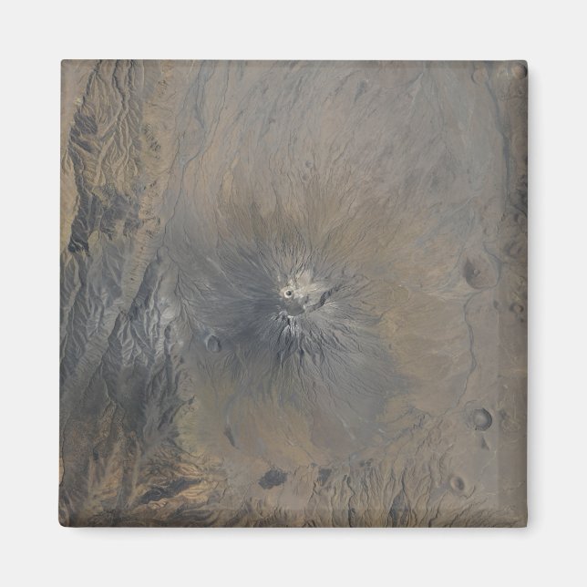 Ol Doinyo Langai i Tanzania Magnet (Framsidan)