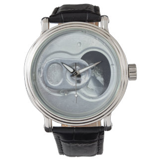 Öl kan vakta armbandsur