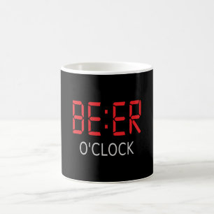 Öl klockan kaffemugg