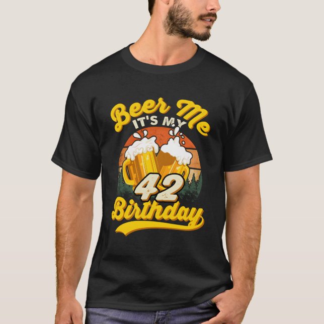 Öl mig min 42:e 42-rökning t shirt (Framsida)