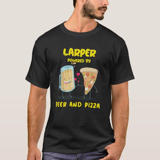 Öl- och Pizza LARP-aktivitet T Shirt (Framsida)