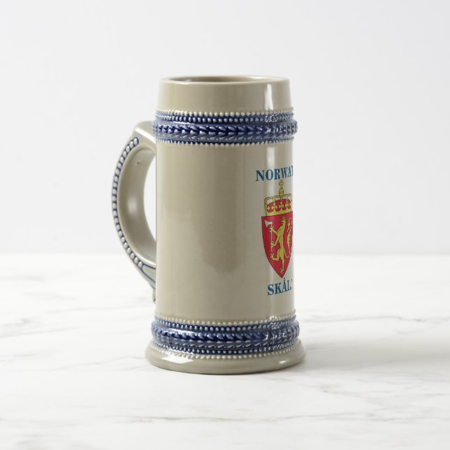 Öl Stein med den norska vapenskölden och SKÅL! Sejdel (Framsida vänster)